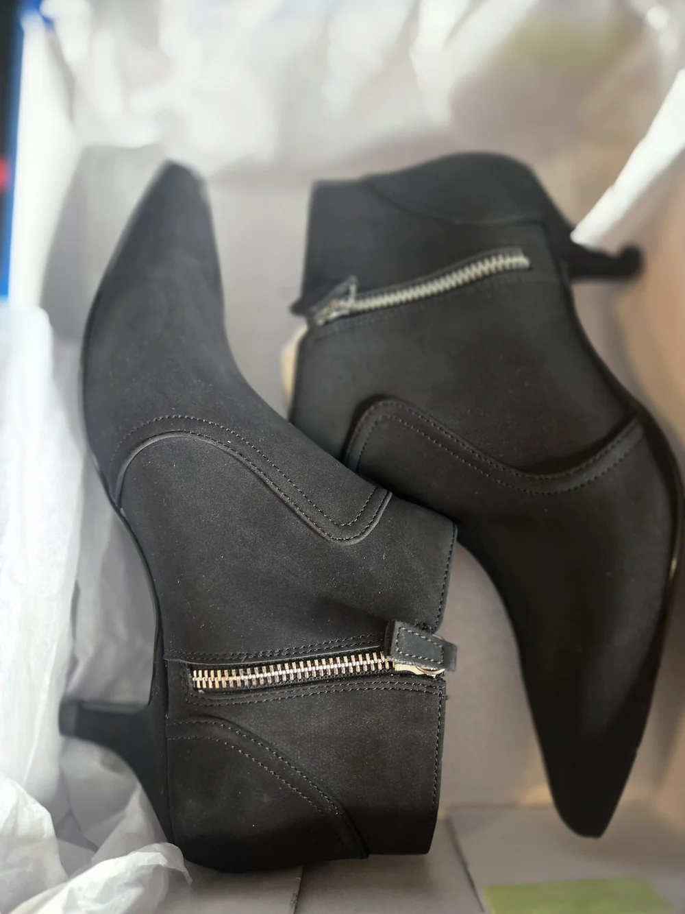 easy street Black Pointed Kitten-Heel Ankle Boot with Side Zip